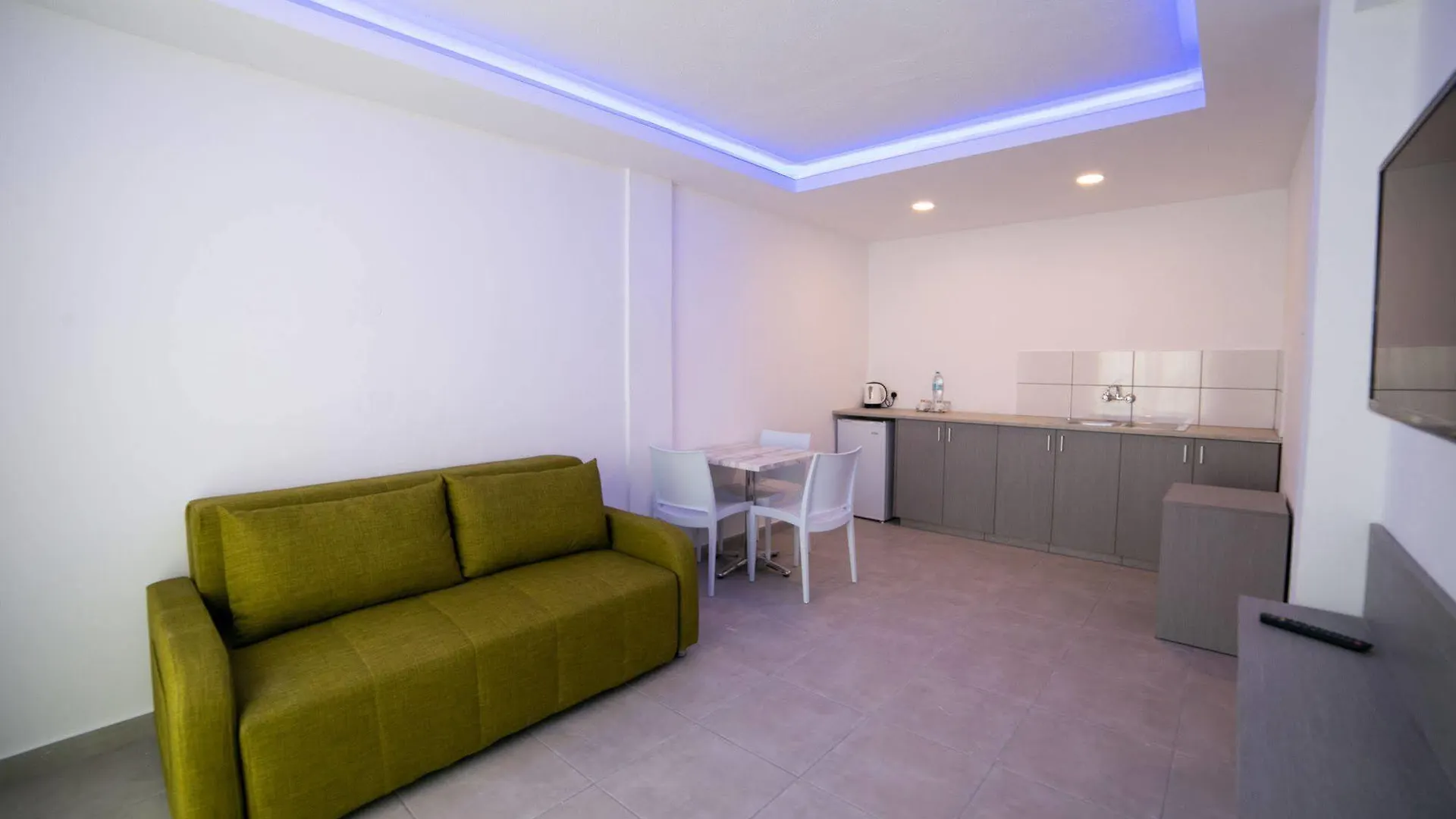 Flora Maria Hotel Agia Napa 3*,
