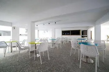 Flora Maria Hotel أيا نابا